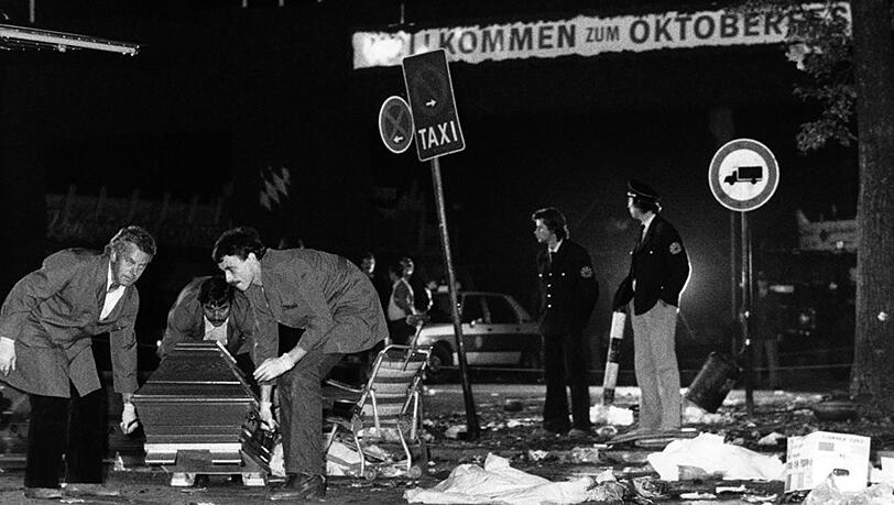Beim Wiesn-Attentat 1980 wurden mehr als 200 Personen verletzt. (Archivbild) Beim Wiesn-Attentat 1980 wurden mehr als 200 Personen verletzt. (Archivbild)