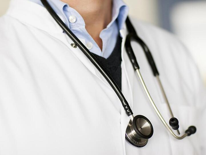 Der Arztbrief soll dem Hausarzt klare Informationen über die Therapie des Patienten übermitteln. Das klappt allerdings oft nicht.