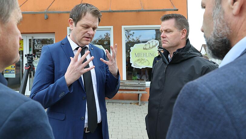 Landrat Martin Meier zeigte sich entsetzt.