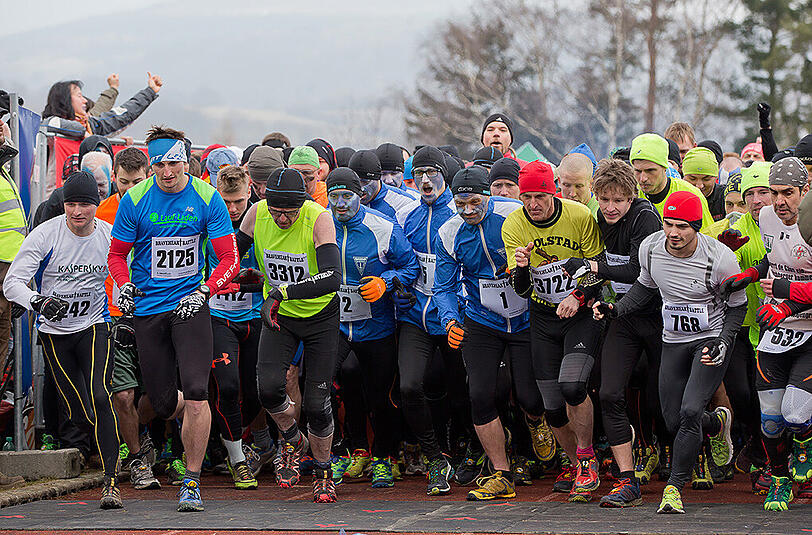 Der Hindernislauf für die ganz Harten: Bilder vom Braveheart-Battle 2016 in Bischofsheim a.d. Rhön.
