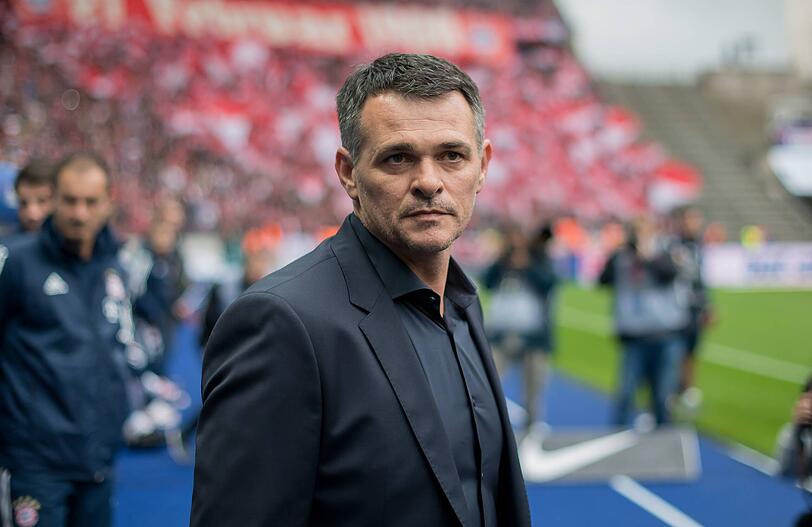 WILLY SAGNOL (29.09.2017 - 08.10.2017, 10 Tage) 

Für ein Spiel, das 2:2 bei Hertha BSC, stellte sich Co-Trainer Willy Sagnol hauptverantwortlich an die Seitenlinie. Ob er im Falle eines Sieges länger hätte bleiben dürfen? Geschenkt. Nach seiner Interimszeit kam es erneut zu einem großen Bayern-Comeback.