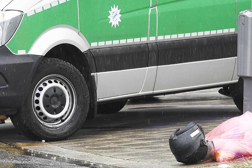 Am Dienstagvormittag kam es in Milbertshofen zu einem Unfall zwischen einem Wohnmobil und einem Roller.