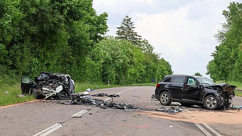 Zu einem t&ouml;dlichen Unfall kam es auf einer Bundesstra&szlig;e bei Bruchsal.