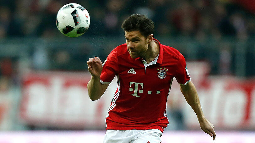 Platz 10: Xabi Alonso - 2826 Spielminuten.