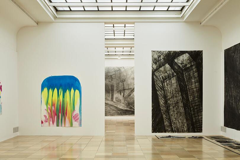 Miriam Cahn: atombombe und W+H worldtrade, 2019 im Haus der Kunst.