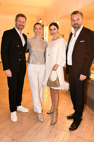 Jan Hartmann und Ehefrau Julia mit Jeannette Graf und Ehemann Stephan