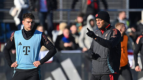 Trainiert bisher aufgrund der zahlreichen Spiele hauptsächlich ohne Fans im Rücken: FCB-Coach Vincent Kompany.