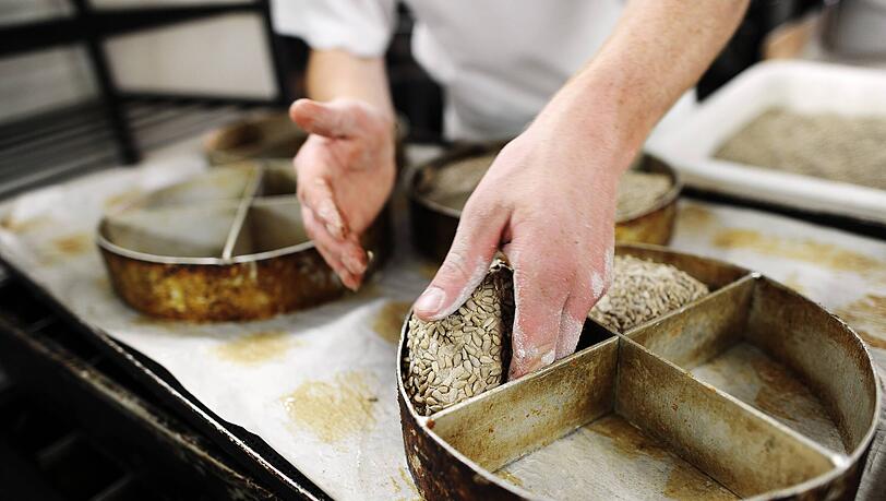 "Ein Verzehr von betroffener Ware ist dringend abzuraten", schreibt das Unternehmen. (Symbolbild)