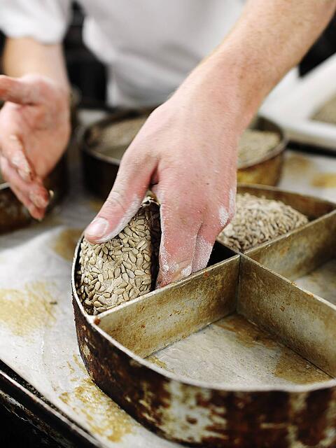 "Ein Verzehr von betroffener Ware ist dringend abzuraten", schreibt das Unternehmen. (Symbolbild)