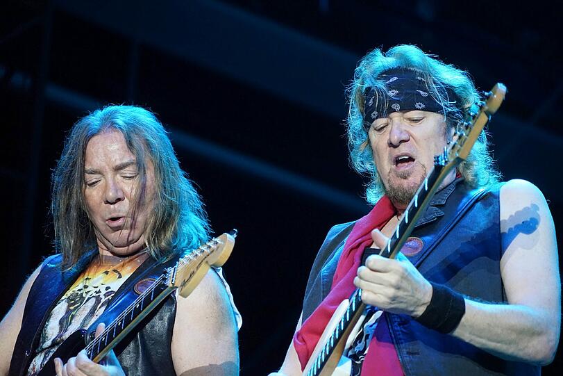 Nach dem Regenguss war es pünktlich zum Iron-Maiden-Konzert wieder trocken im Olympiastadion. Die Bilder
