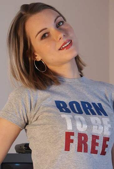 Jennifer, 23 Jahre  Mehr Bilder von mir gibt es auf erotik1.de