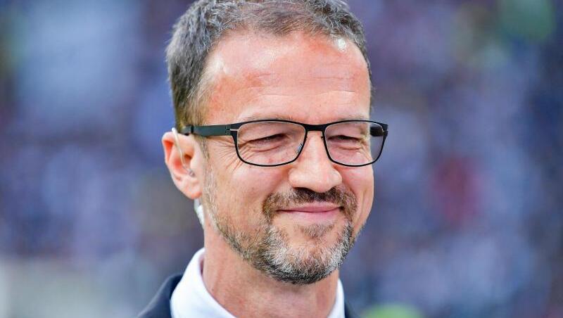 Eintracht-Sportvorstand Fredi Bobic hat diesen Sommer viel zu tun in Sachen Transfers. Eintracht-Sportvorstand Fredi Bobic hat diesen Sommer viel zu tun in Sachen Transfers.
