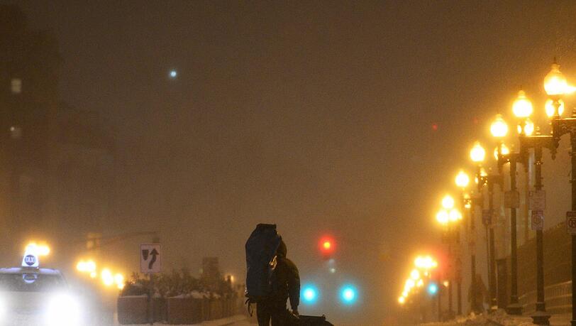Schneechaos im Nordosten der USA: Bilder aus Boston.