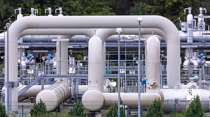 Rohrsysteme und Absperrvorrichtungen in der Gasempfangsstation der Ostseepipeline Nord Stream 1.