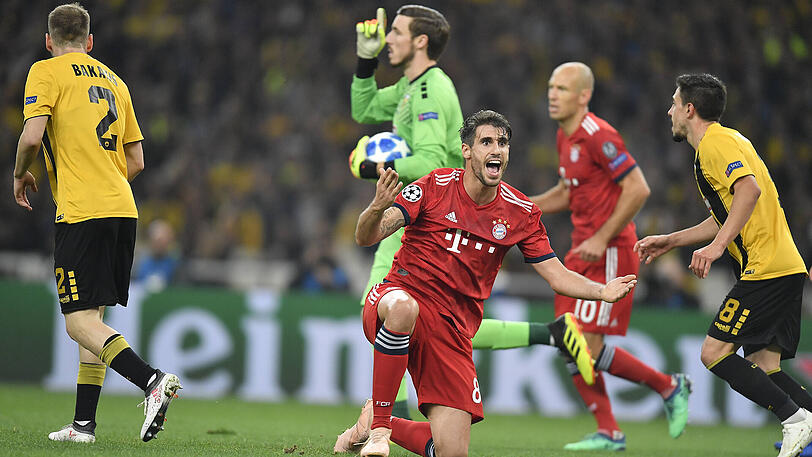 JAVI MARTINEZ, NOTE 2: Der Problemlöser vor der Abwehr. Schrubbte als Sechser viel weg und traf dann auch noch akrobatisch zum 1:0. Der Brustlöser. Traf zuletzt im Januar.