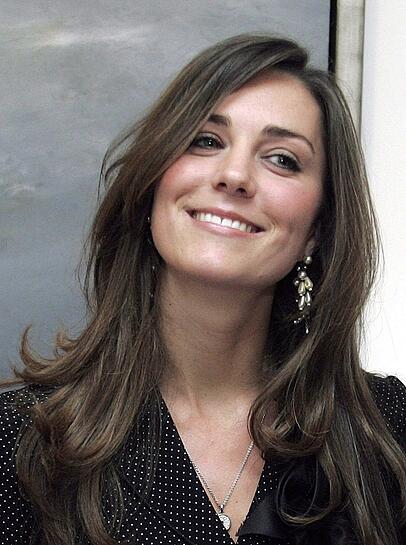 Vier Jahre vor der Hochzeit mit Prinz William: 2007 sah Kate so aus Vier Jahre vor der Hochzeit mit Prinz William: 2007 sah Kate so aus