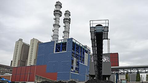 Kohle ist noch der drittwichtigste Energieträger der deutschen Stromproduktion, aber die Menge an Strom aus dem fossilen Brennstoff sinkt. (Symbolbild)