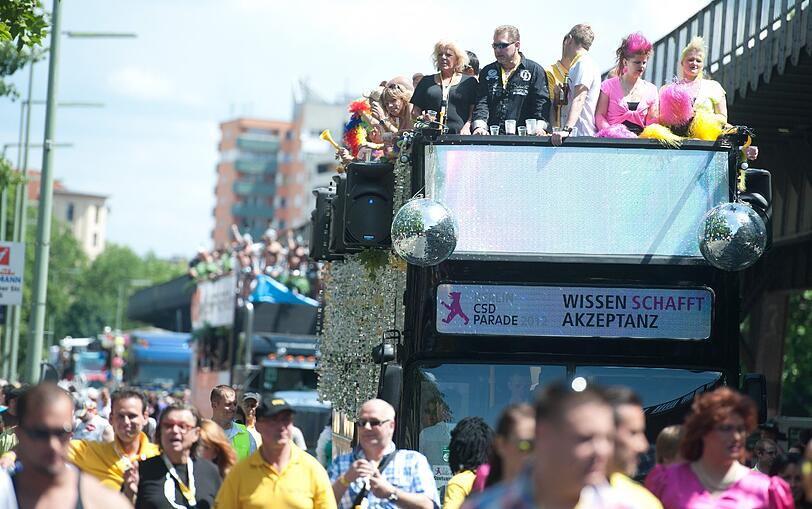 Letztes Jahr gab's auch noch Sonne: Die Bilder vom CSD 2012.
