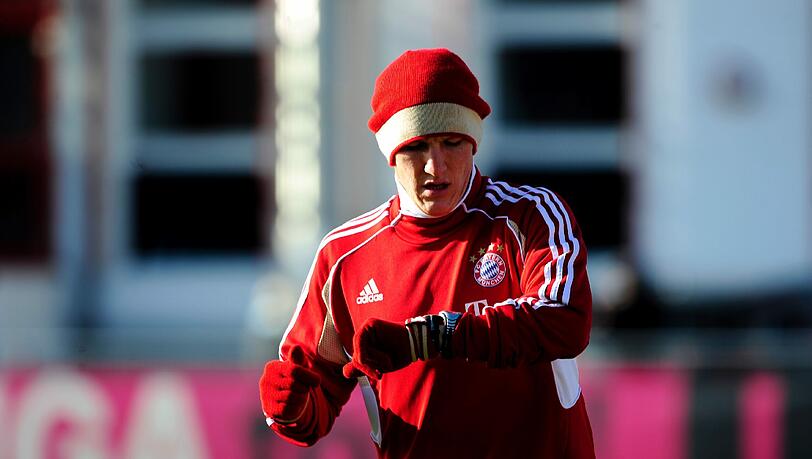 Muss noch warten auf den ersten Einsatz: Bastian Schweinsteiger. Muss noch warten auf den ersten Einsatz: Bastian Schweinsteiger.
