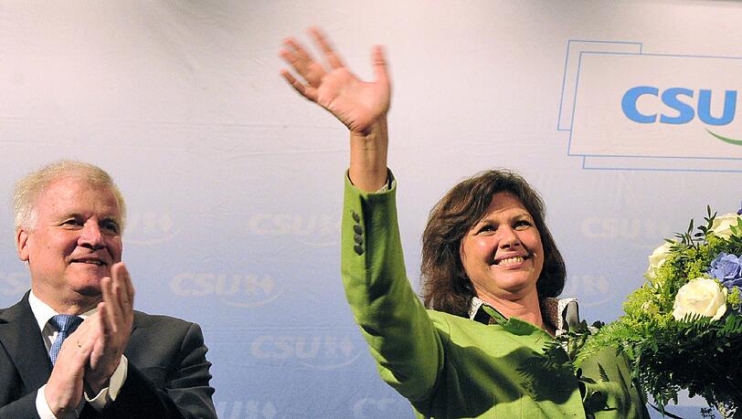 Ilse Aigner will die Nachfolgerin von Bayerns Ministerpräsident Horst Seehofer werden. Ilse Aigner will die Nachfolgerin von Bayerns Ministerpräsident Horst Seehofer werden.