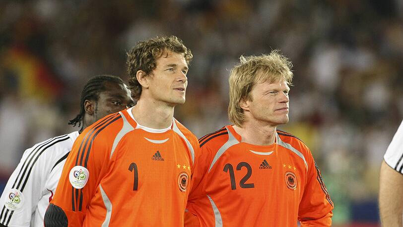 Oliver Kahn und Jens Lehmann standen bei der WM 2006 in Deutschland im DFB-Kader. Oliver Kahn und Jens Lehmann standen bei der WM 2006 in Deutschland im DFB-Kader.