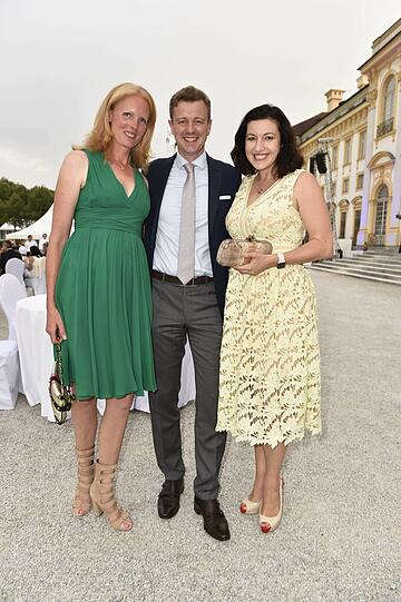 Elizabeth Herzogin in Bayern, Dorothee Bär und Mann