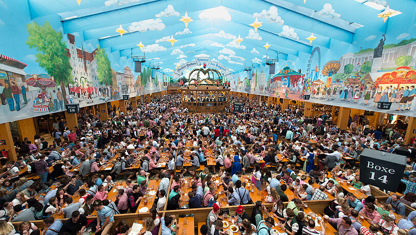 Das Oktoberfest 2022 soll ohne Corona-Beschränkungen stattfinden. (Archivbild)