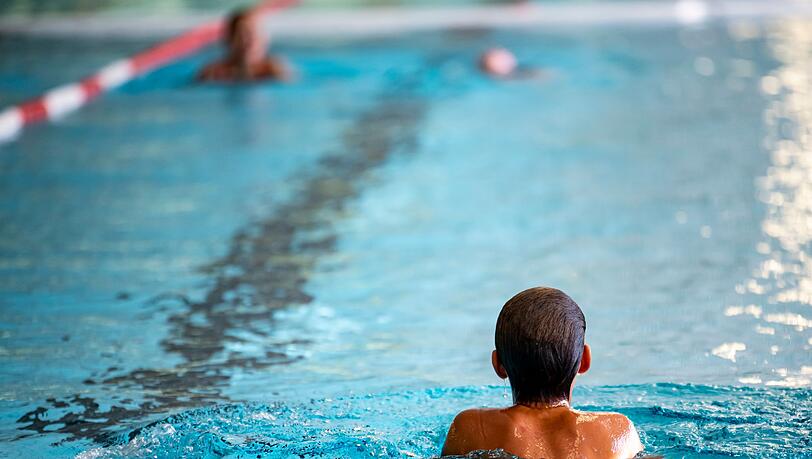 Die Stadt Augsburg informiert über die Öffnung der Bäder. (Symbolbild) Die Stadt Augsburg informiert über die Öffnung der Bäder. (Symbolbild)
