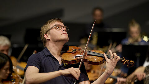Der Geiger Pekka Kuusisto.