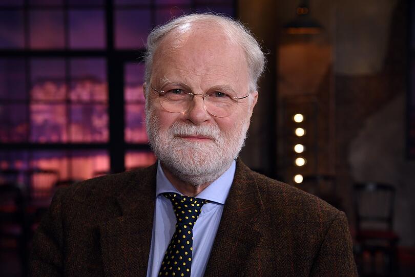 Der 70-jährige Psychiater, Theologe und Autor aus Bonn hat bis 2019 eine psychiatrische Klinik in Köln geleitet. Bekannt wurde er mit Titeln wie "Neue Irre! Wir behandeln die Falschen" (2020). Lütz redet Tacheles und ist gerngesehener Gast in Talkshows.