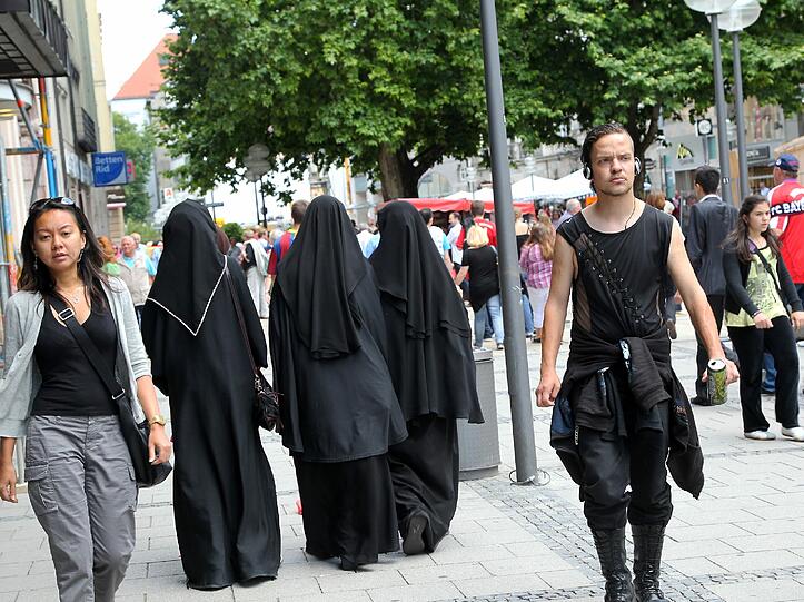 Das sind fast 400 Euro mehr als der Durchschnitts-Tourist...