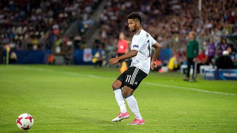 Serge Gnabry: Der Offensiv-Spieler wurde mit der U21 sensationell Europameister. Zu einem Bayern-Einsatz kommt es vorerst jedoch nicht, der 21-Jährige wird nach Hoffenheim ausgeliehen.
