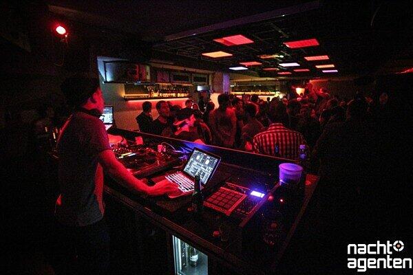 Die besten Party-Bilder vom Sonntag. Hier im Yib Yab.