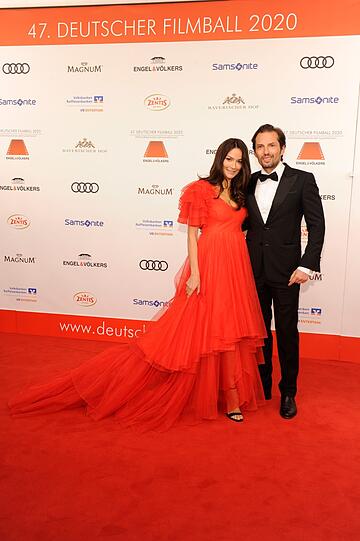 Quirin Berg und Freundin Kara Hecker