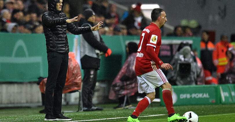 FRANCK RIBÉRY: NOTE 3 - Zuletzt gegen Mainz nach schwacher Leistung zur Halbzeit  ausgewechselt, diesmal besser, konzentrierter. Scheiterte an Bürki (13.), bewegte sich gut, einer der besseren Bayern.