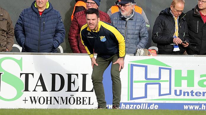 Vollgas an der Seitenlinie: Atdhedon Lushi.