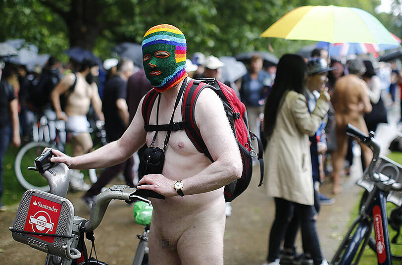 Die Bilder vom "World naked bike ride"
