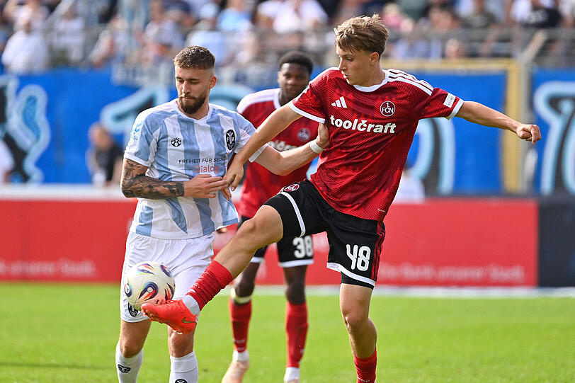 Feierte gegen den 1. FC Nürnberg II sein Startelfdebüt: Eric Uhlmann. Feierte gegen den 1. FC Nürnberg II sein Startelfdebüt: Eric Uhlmann.