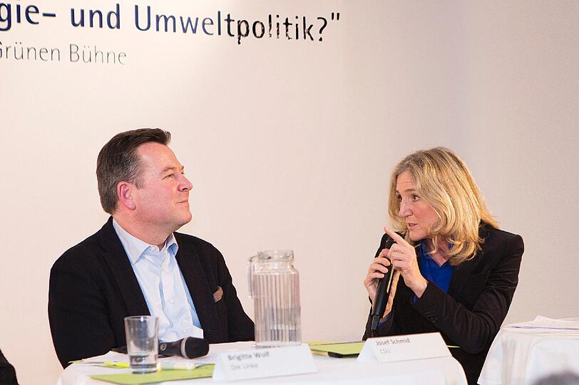 Zu Gast waren die OB-Kandidaten Sabine Nallinger, (Grüne), Joseph Schmid (CSU), Michael Mattar (FDP), Brigitte Wolf (DIE LINKE) und Tobias Ruff (ÖDP).