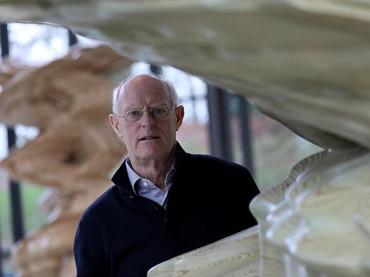 Der Bildhauer Tony Cragg rechnet mit den Brexit-Verfechter ab.