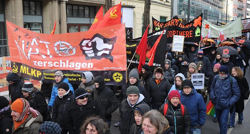 Die aktuellen Bilder der Anti-Kriegs-Demo in München Durchklicken.