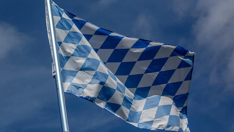 AZ-Leserinnen und -Leser teilen ihre liebsten bairischen Dialektwörter.