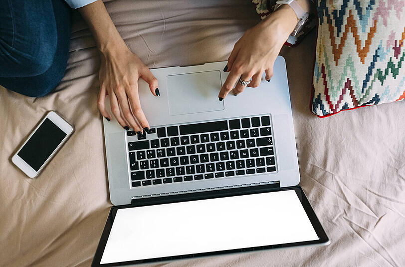 Die Handynummer sollte auch bei Online-Diensten aktualisiert werden.