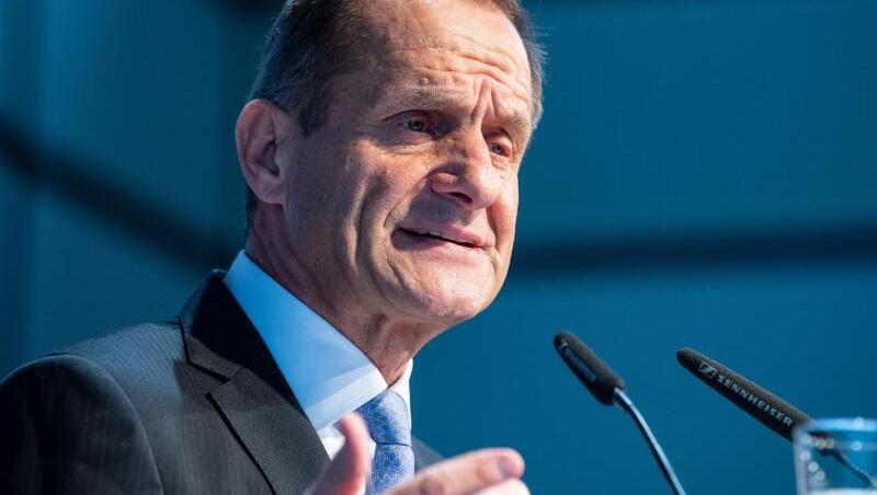 Alfons Hörmann, Präsident des Deutschen Olympischen Sportbundes. Alfons Hörmann, Präsident des Deutschen Olympischen Sportbundes.