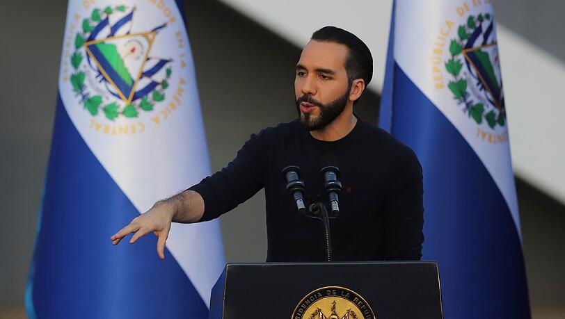 Präsident Nayib Bukele regiert das kleinste mittelamerikanische Land seit 2019. (Archivbild)
