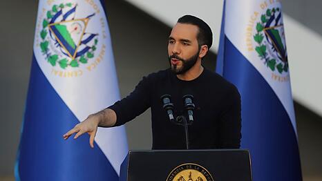 Präsident Nayib Bukele regiert das kleinste mittelamerikanische Land seit 2019. (Archivbild)