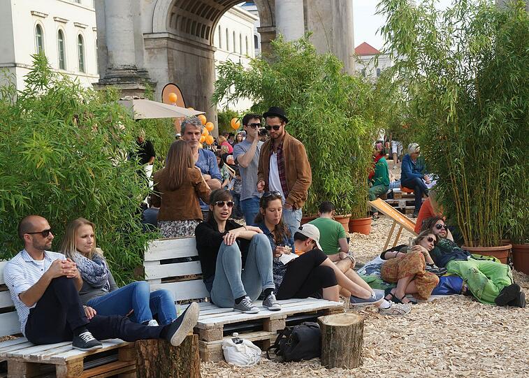 Ein Streifzug durch das Streetlife Festival und das Corso Leopold.