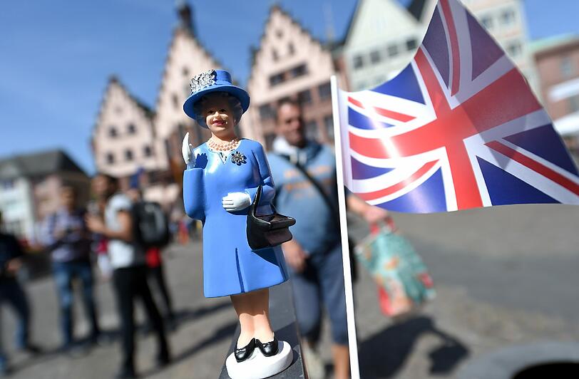 Miniaturmodelle von Queen Elizabeth II in Frankfurt.