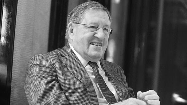 Tantris-Gründer Fritz Eichbauer ist im Alter von 97 Jahren. Tantris-Gründer Fritz Eichbauer ist im Alter von 97 Jahren.