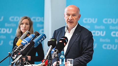 Berlins Regierender B&uuml;rgermeister Kai Wegner hat seinen R&uuml;ckzug als CDU-Spitzenkandidat angek&uuml;ndigt.